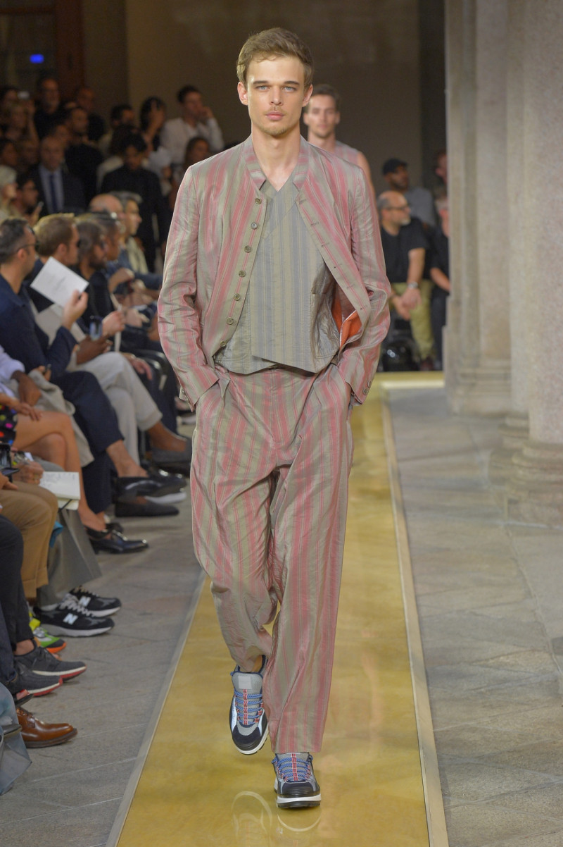 Andre Bona featured in  the Giorgio Armani fashion show for Spring/Summer 2020