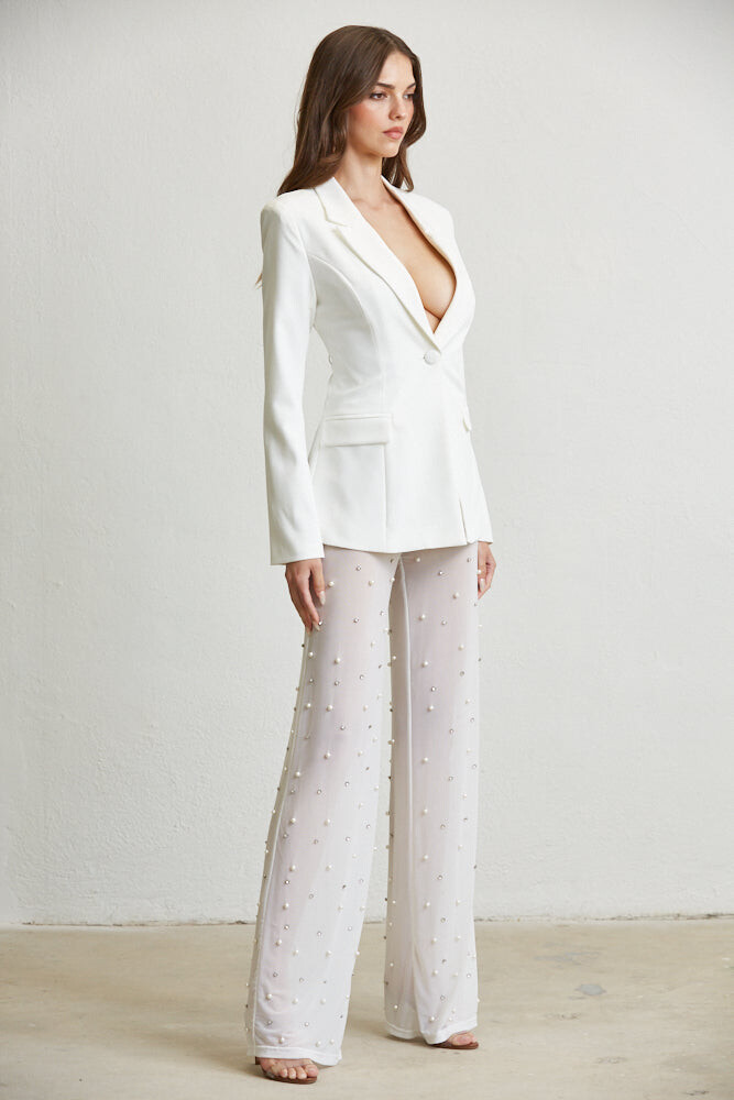 Colleen Cole featured in  the Blithe catalogue for Resort 2023