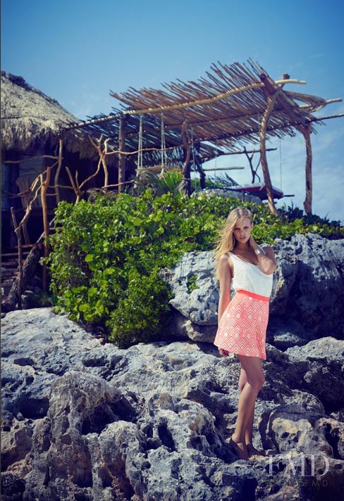 Marloes Horst featured in  the KOOKAI advertisement for Spring/Summer 2013