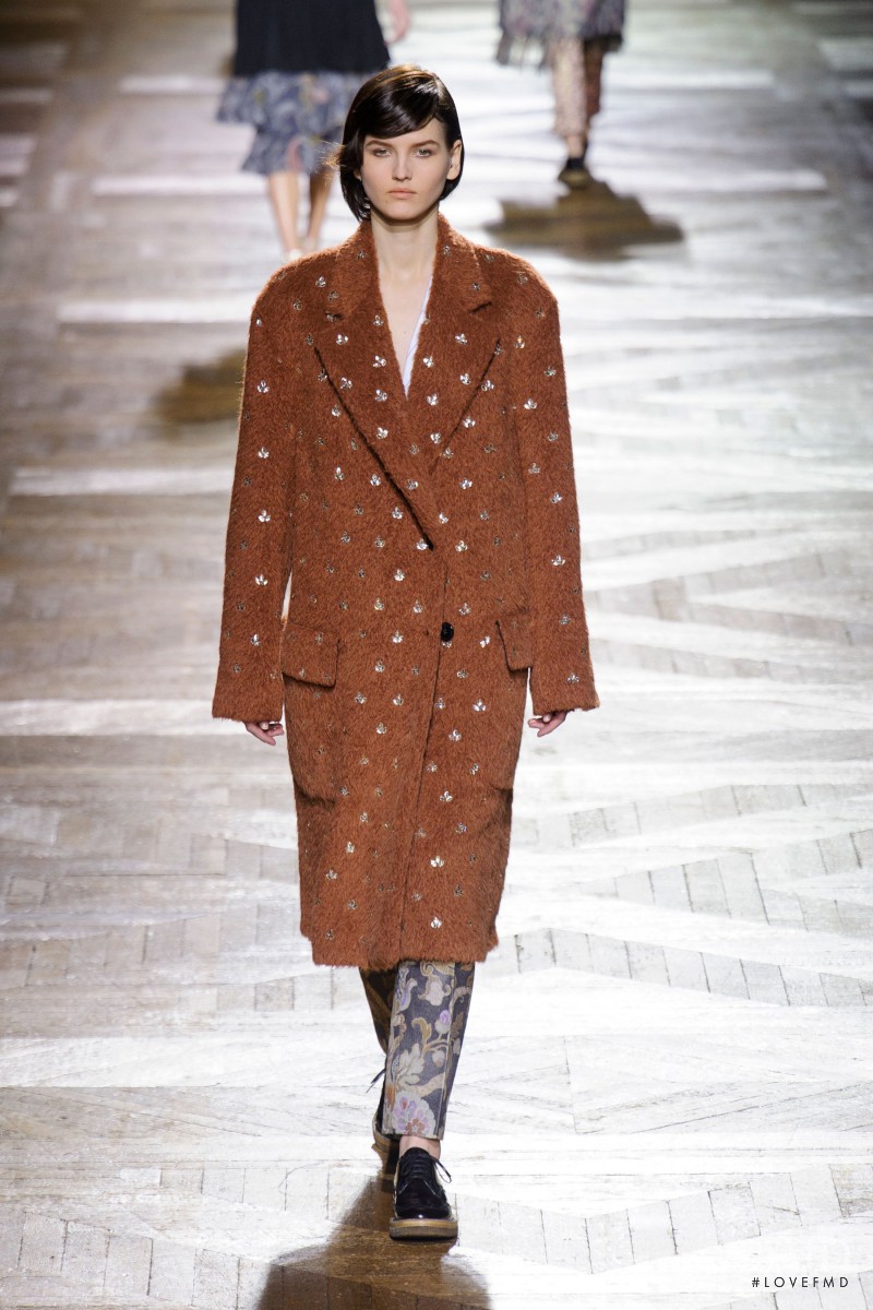 Katlin Aas featured in  the Dries van Noten fashion show for Autumn/Winter 2013