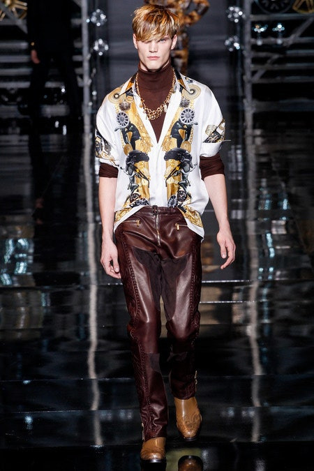 Versace fashion show for Autumn/Winter 2014