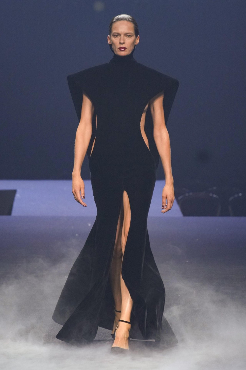 Ashi Studio fashion show for Autumn/Winter 2023