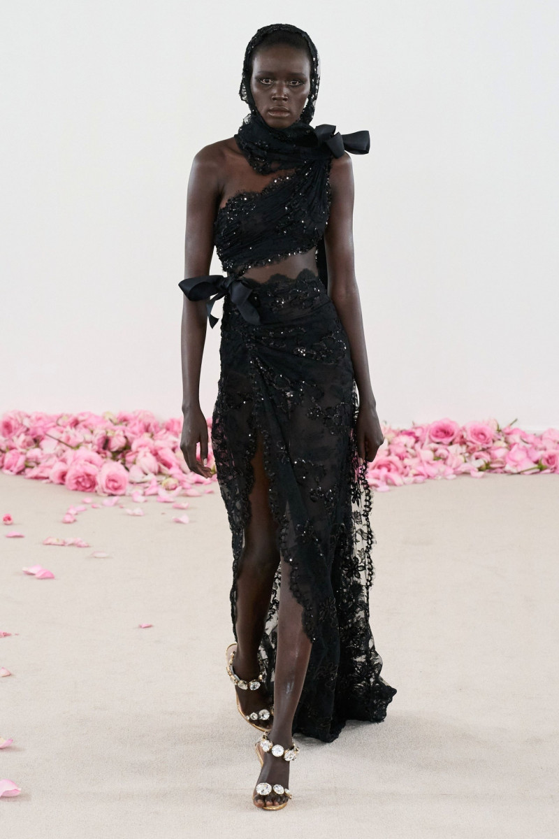 Giambattista Valli Haute Couture fashion show for Autumn/Winter 2023