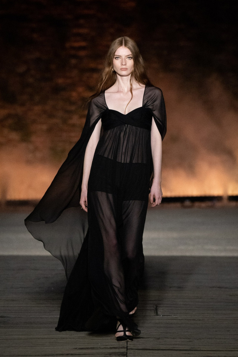 Alberta Ferretti fashion show for Resort 2024