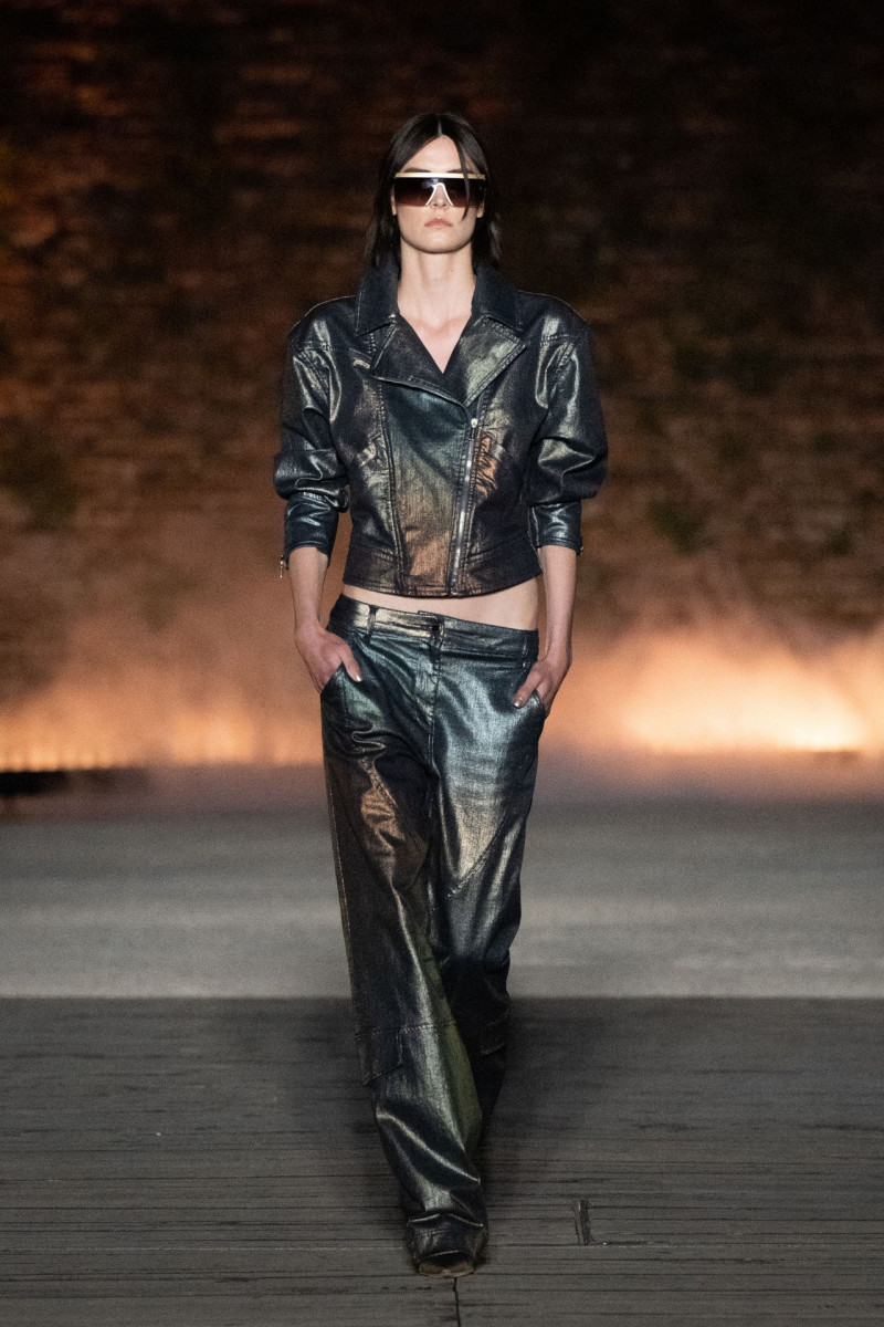 Alberta Ferretti fashion show for Resort 2024