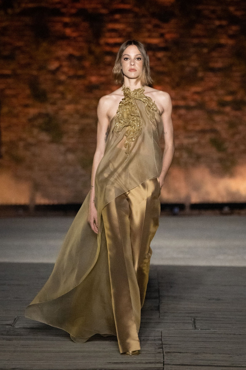 Alberta Ferretti fashion show for Resort 2024