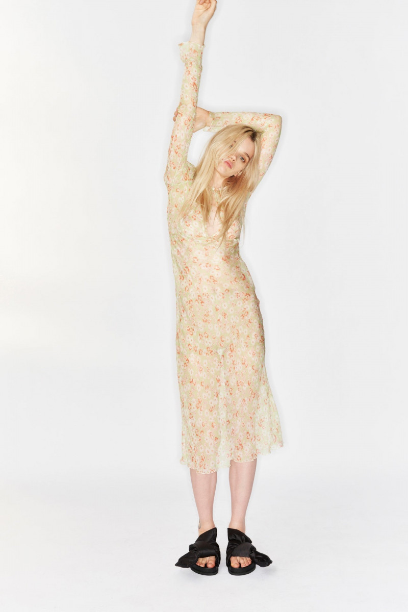 Stella Lucia featured in  the N° 21 lookbook for Resort 2024