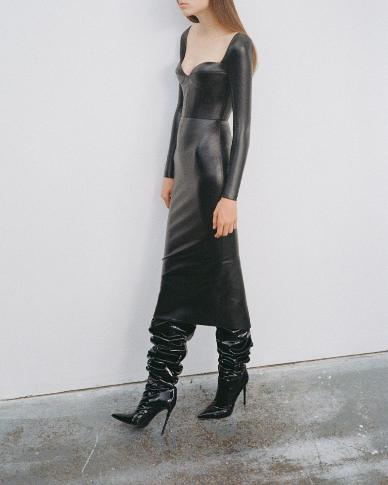 Alex Perry lookbook for Pre-Fall 2023