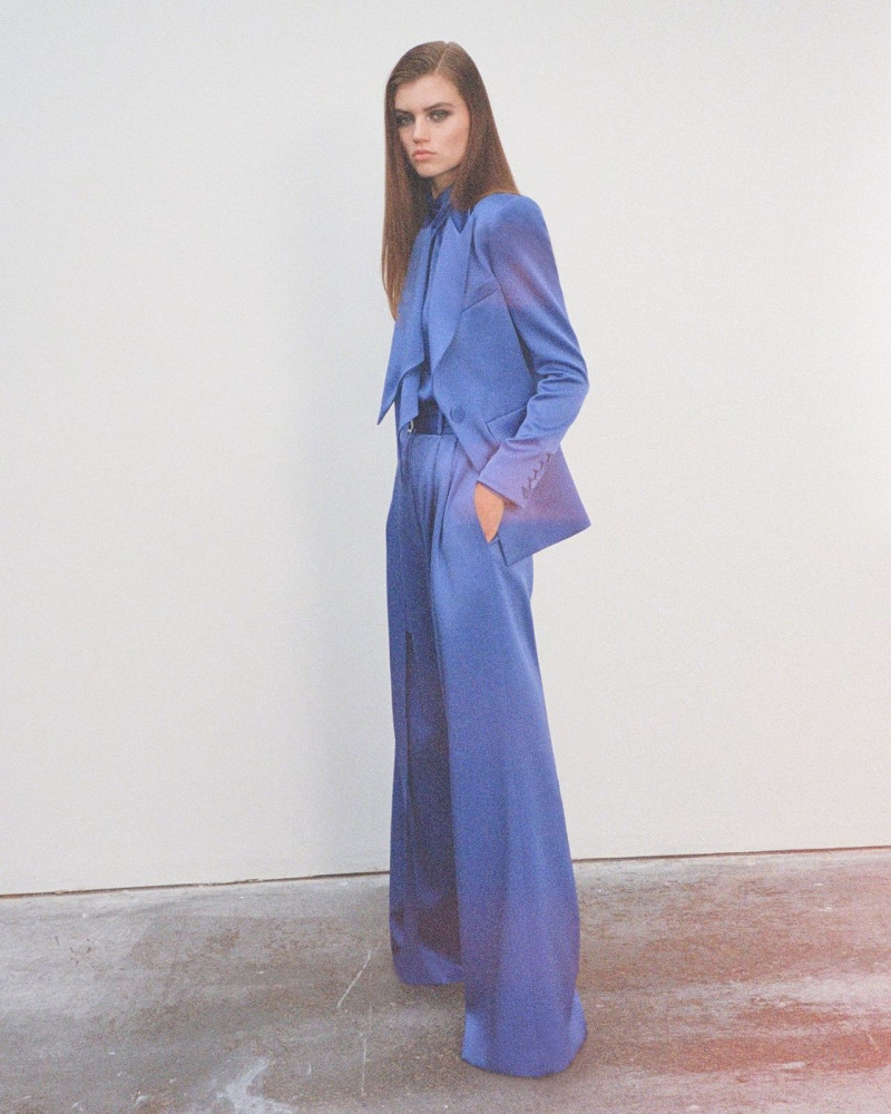 Alex Perry lookbook for Pre-Fall 2023