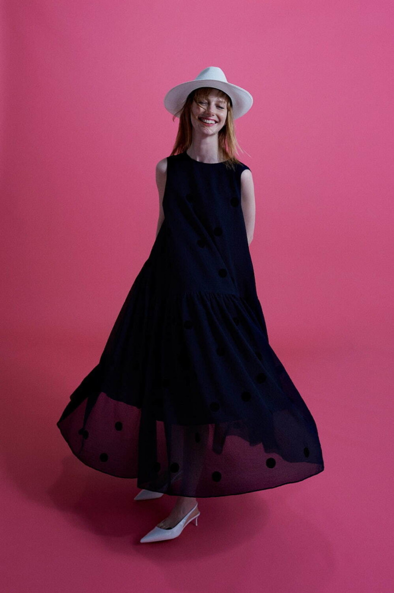 She Tokyo lookbook for Spring/Summer 2023