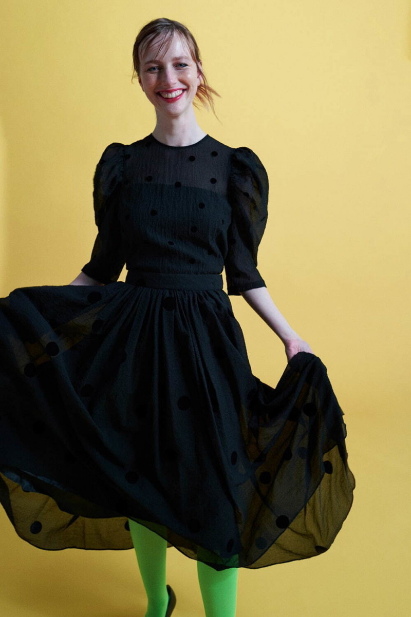She Tokyo lookbook for Spring/Summer 2023