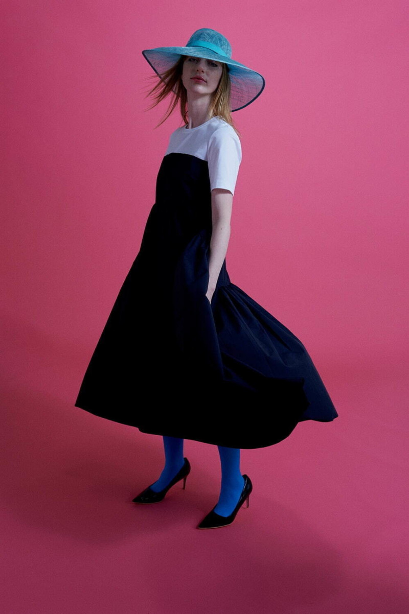 She Tokyo lookbook for Spring/Summer 2023