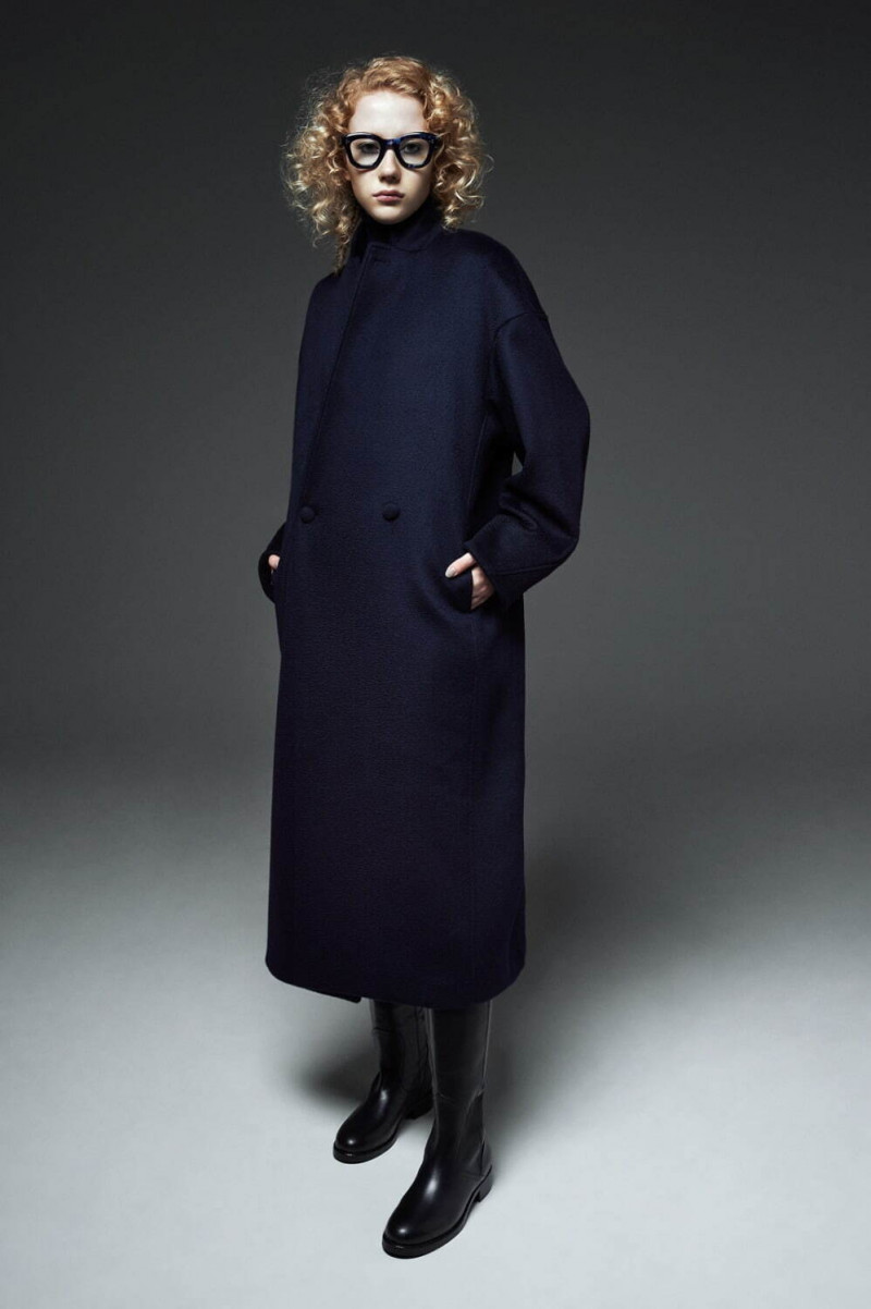 She Tokyo lookbook for Autumn/Winter 2023