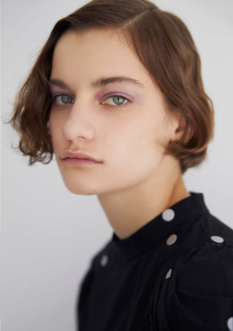 She Tokyo lookbook for Spring/Summer 2021