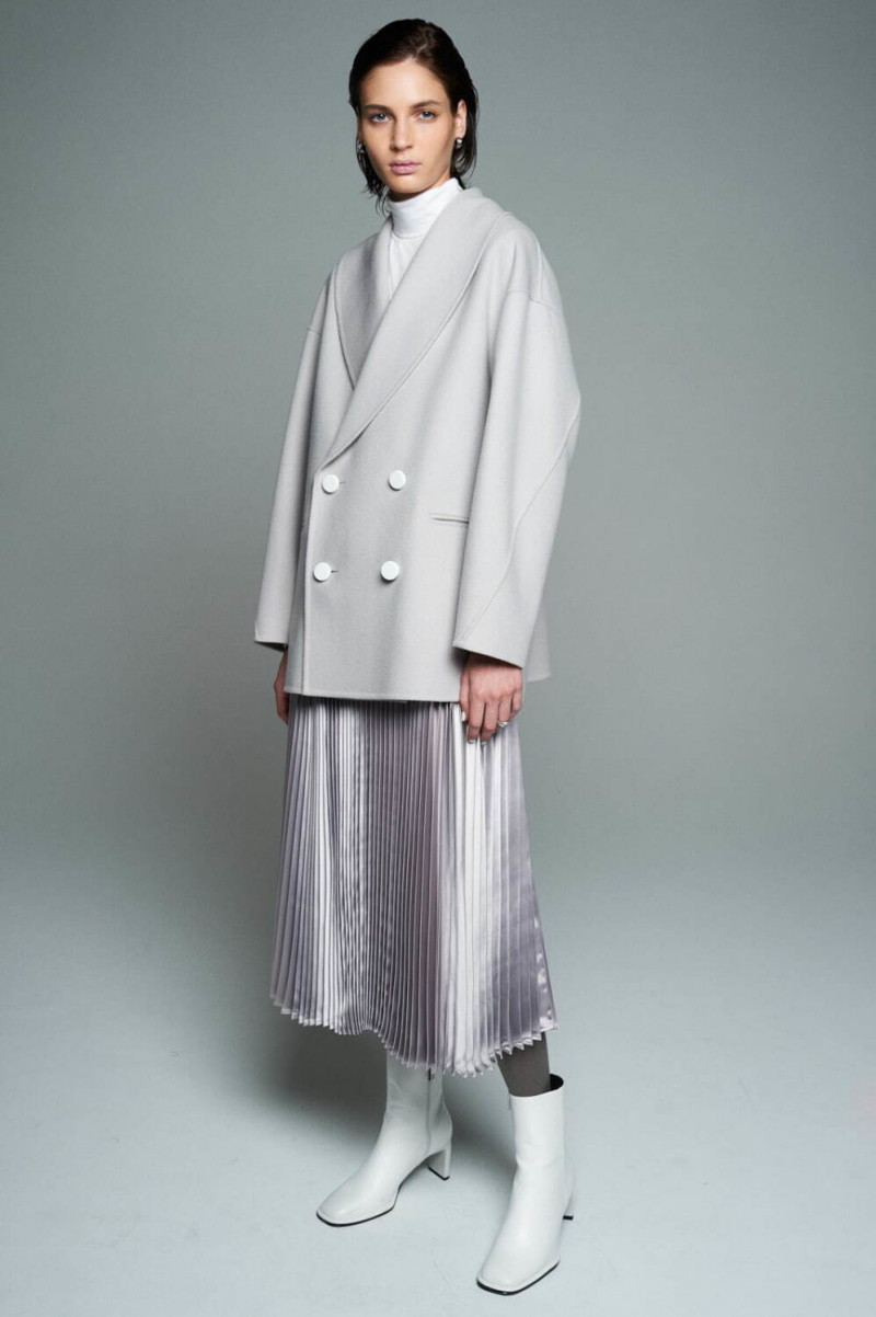 She Tokyo lookbook for Autumn/Winter 2022