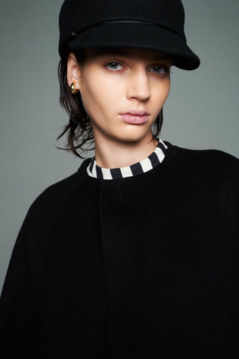 She Tokyo lookbook for Autumn/Winter 2022