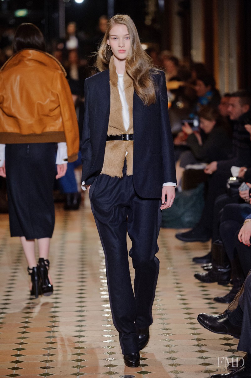 Elena Bartels featured in  the Hermès fashion show for Autumn/Winter 2013