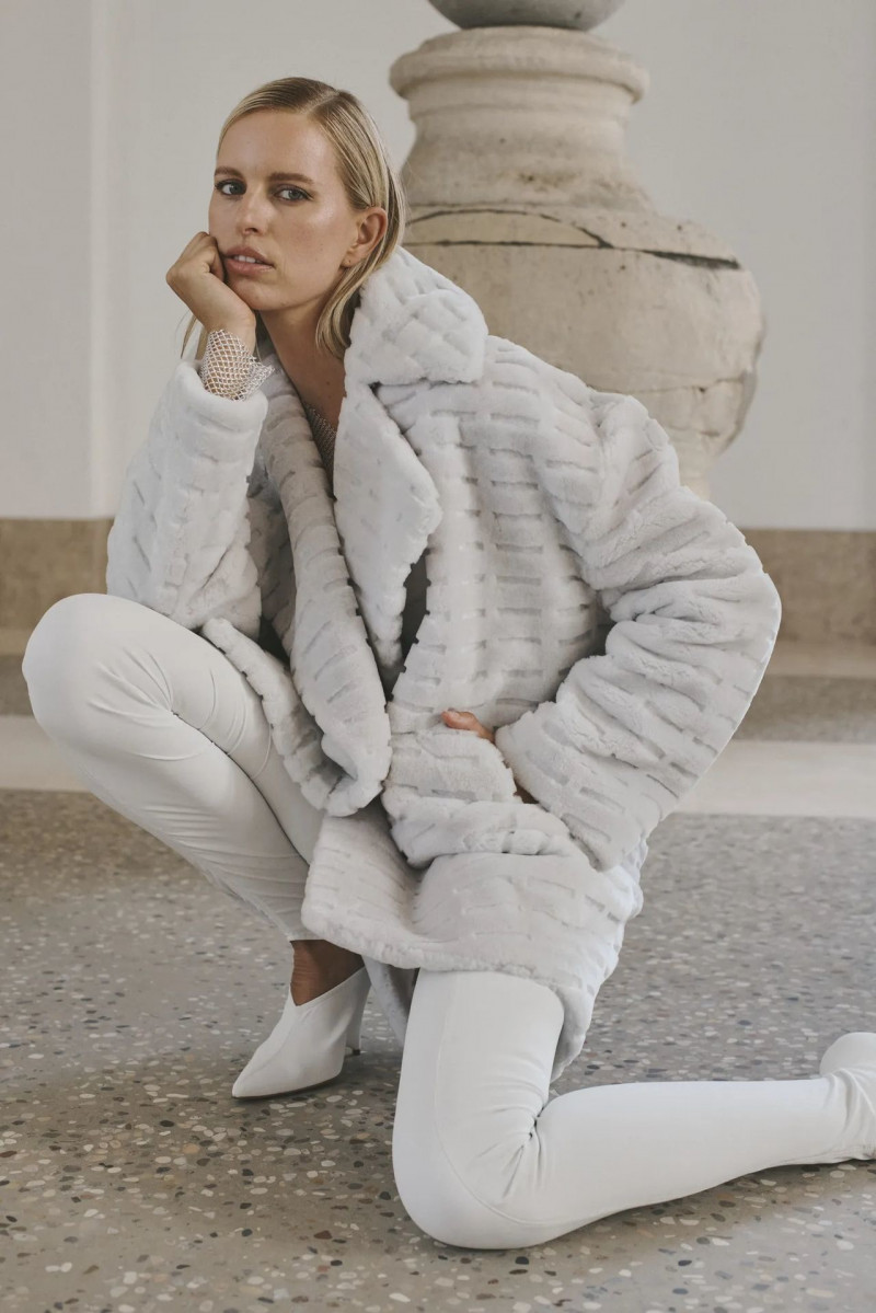 Karolina Kurkova featured in  the Genny advertisement for Autumn/Winter 2023