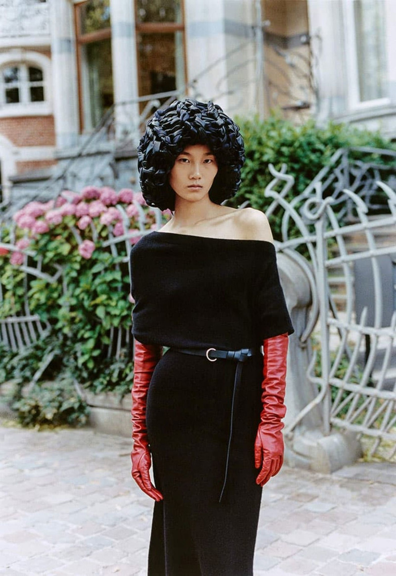 Canlan Wang featured in  the Altuzarra advertisement for Autumn/Winter 2023