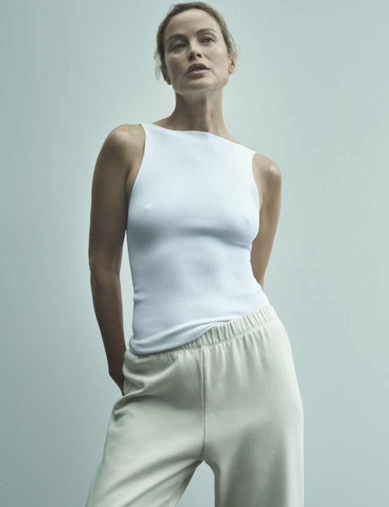 Carolyn Murphy featured in  the Another Tomorrow The Foundation advertisement for Autumn/Winter 2023