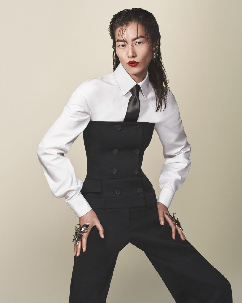 Liu Wen featured in  the Alexander McQueen advertisement for Autumn/Winter 2023