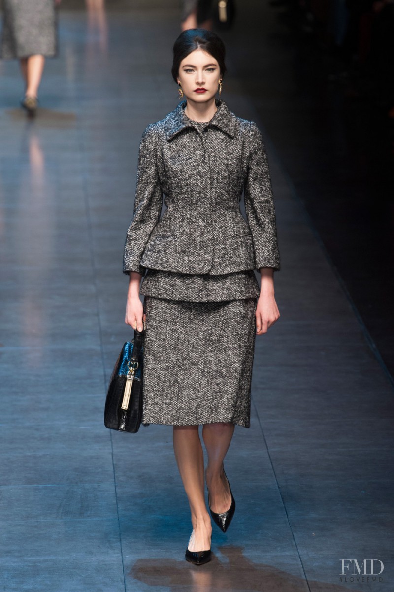 Jacquelyn Jablonski featured in  the Dolce & Gabbana fashion show for Autumn/Winter 2013