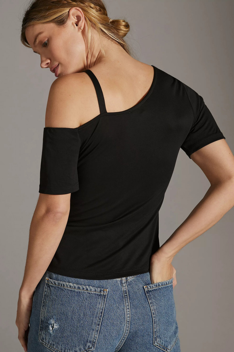 Maggie Rawlins featured in  the Anthropologie catalogue for Spring/Summer 2022