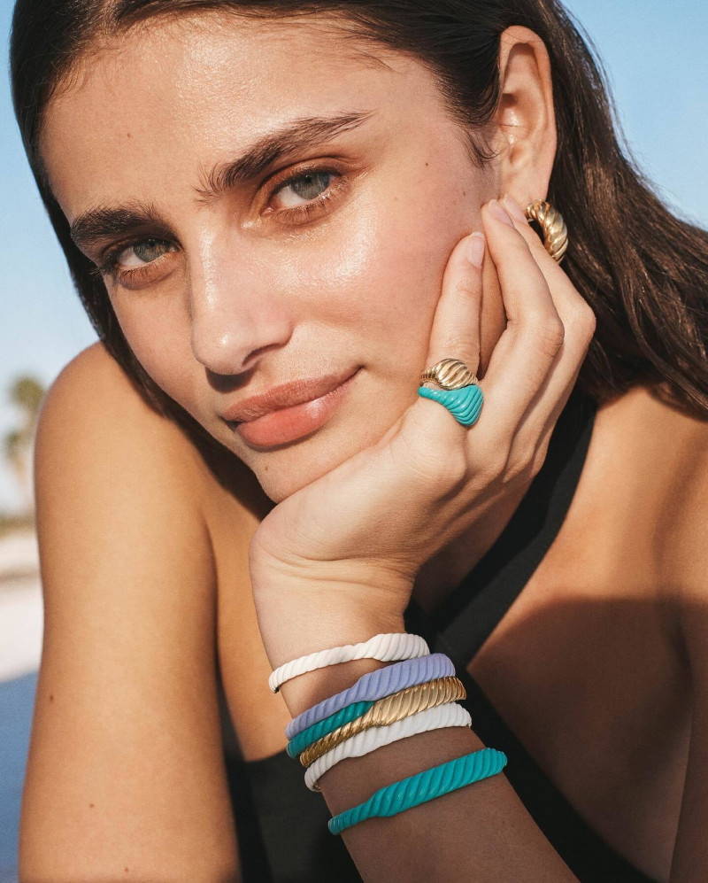 Taylor Hill featured in  the David Yurman Sculpted Cable Collection advertisement for Summer 2023