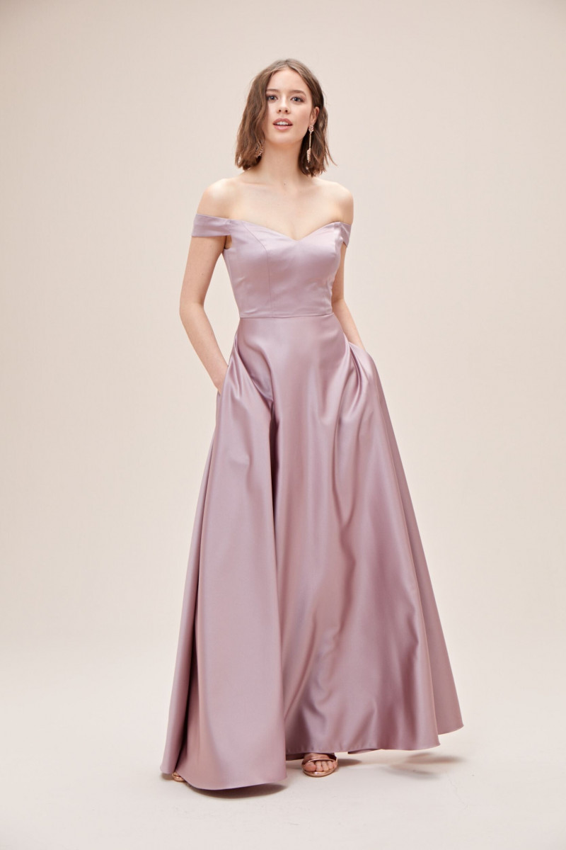 Tess Van de Bleek featured in  the Oleg Cassini catalogue for Autumn/Winter 2020