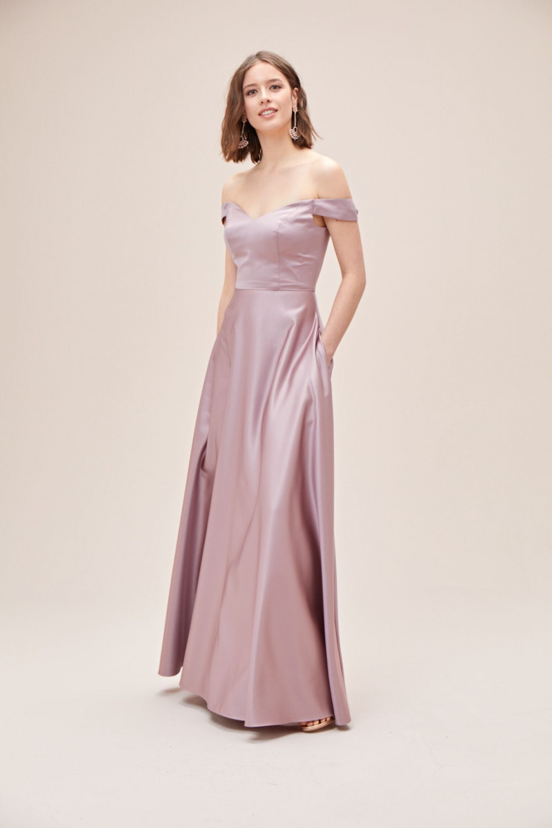 Tess Van de Bleek featured in  the Oleg Cassini catalogue for Autumn/Winter 2020