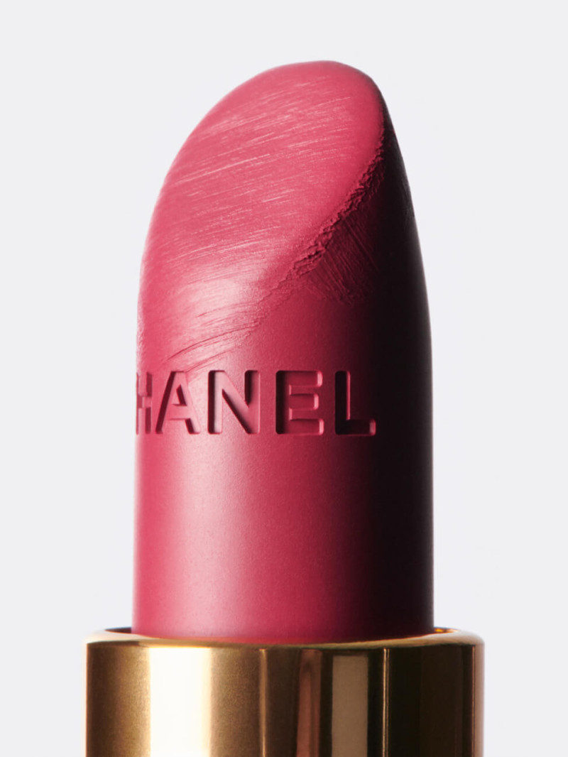 Chanel Beauty Rouge Allure Velvet advertisement for Spring/Summer 2023