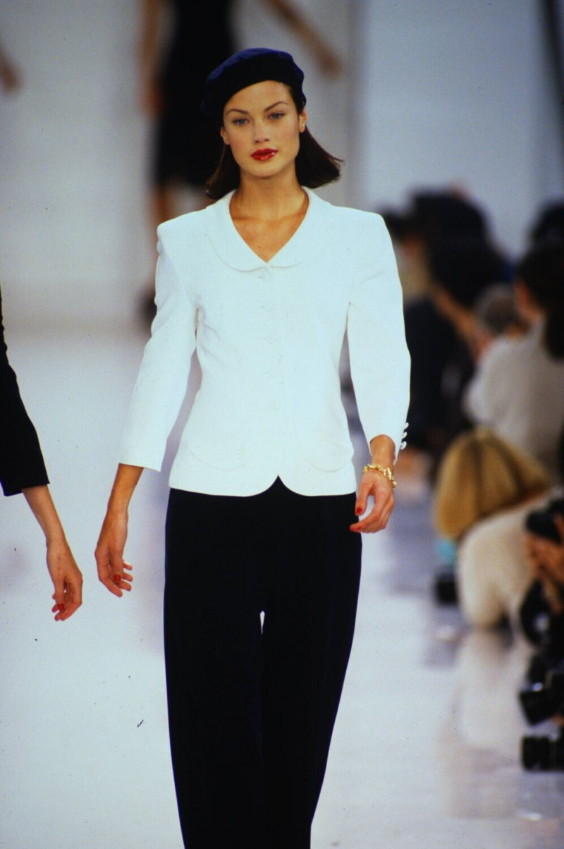 Carolyn Murphy featured in  the DKNY fashion show for Spring/Summer 1995