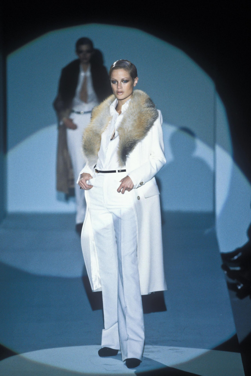 Carolyn Murphy featured in  the Gucci fashion show for Autumn/Winter 1996
