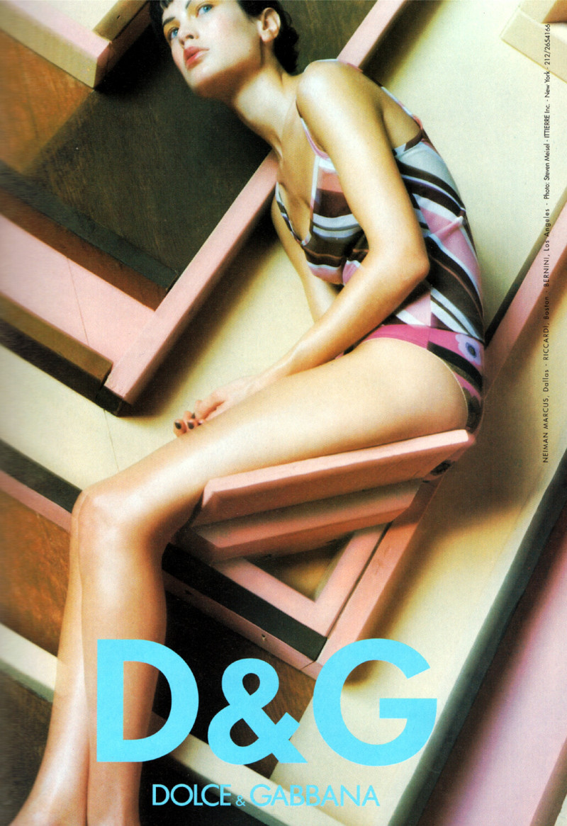 Carolyn Murphy featured in  the D&G advertisement for Spring/Summer 1997
