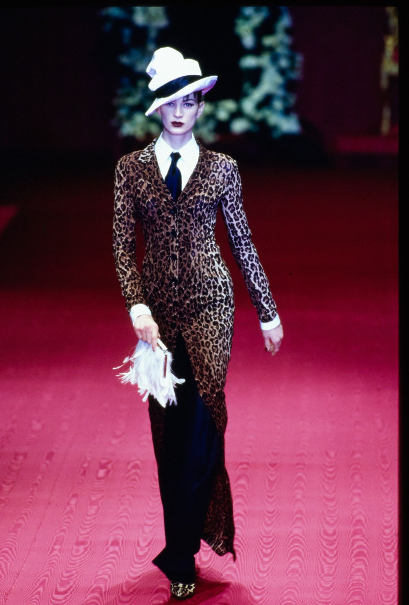 Dolce & Gabbana fashion show for Autumn/Winter 1997