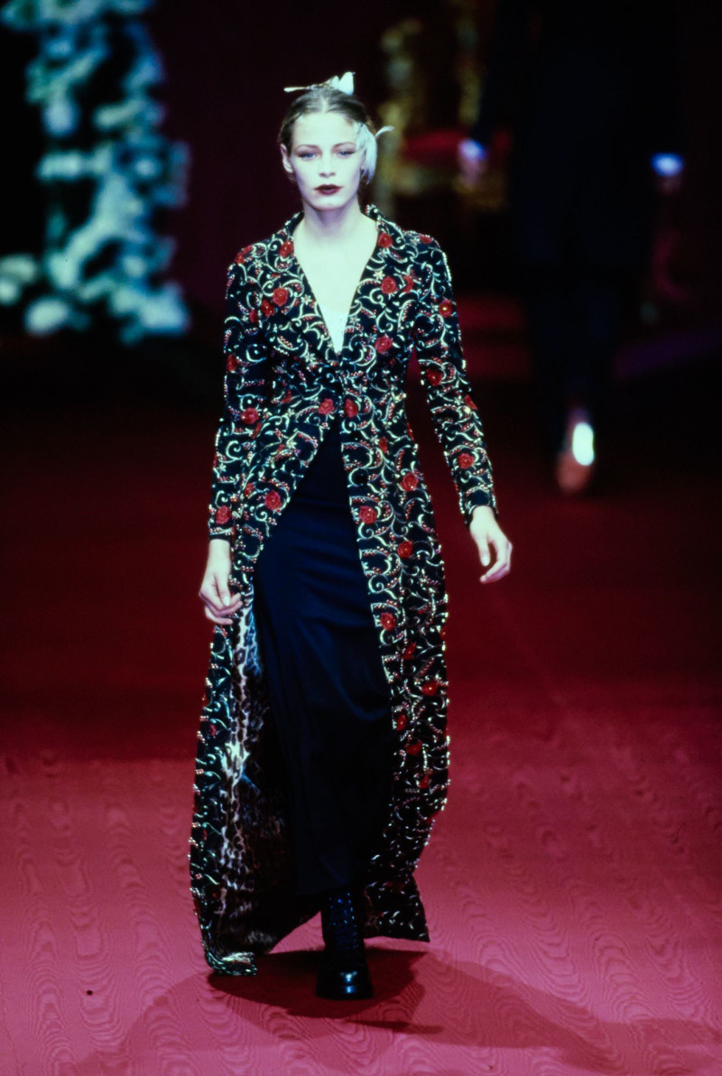 Dolce & Gabbana fashion show for Autumn/Winter 1997