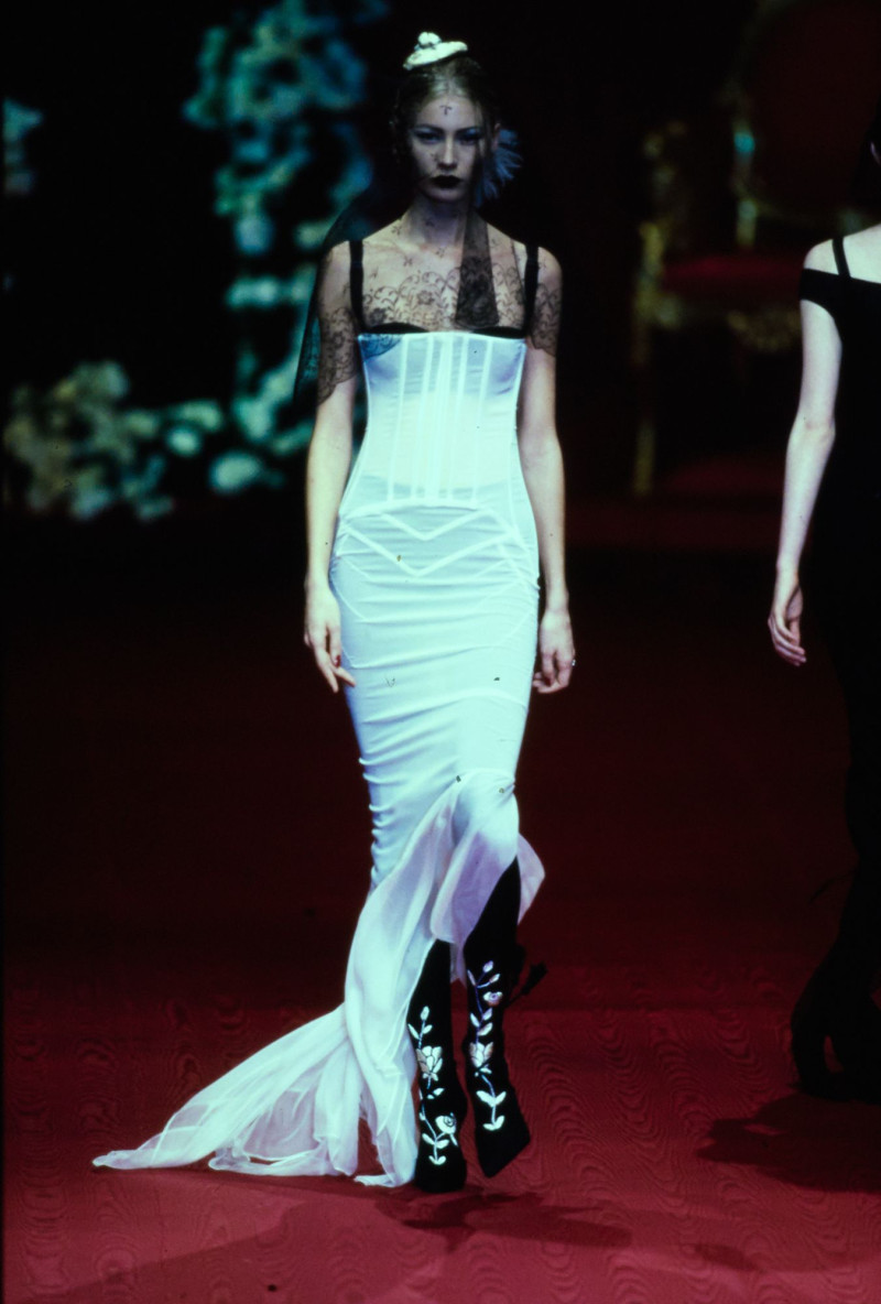 Dolce & Gabbana fashion show for Autumn/Winter 1997