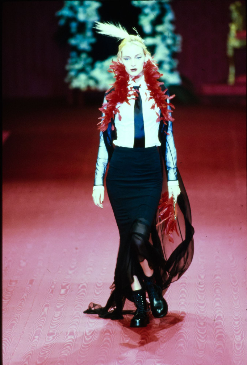 Dolce & Gabbana fashion show for Autumn/Winter 1997