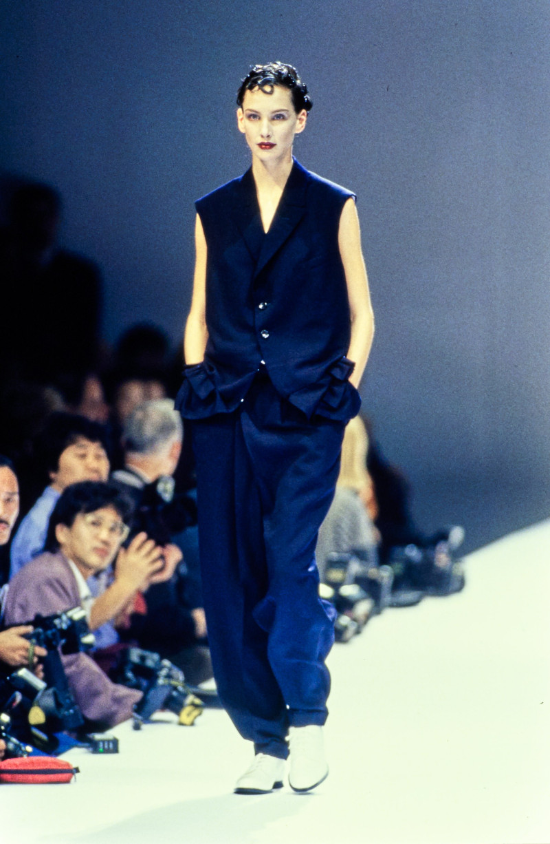 Comme Des Garcons fashion show for Spring/Summer 1995