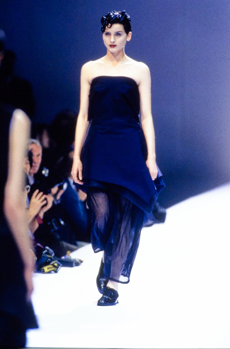 Comme Des Garcons fashion show for Spring/Summer 1995