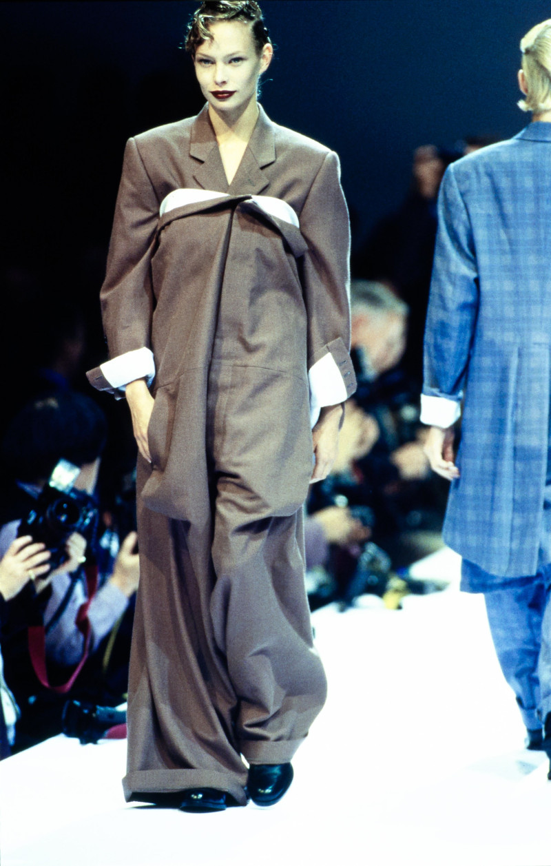 Comme Des Garcons fashion show for Spring/Summer 1995