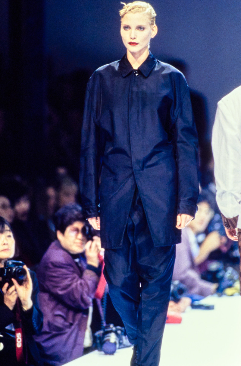 Comme Des Garcons fashion show for Spring/Summer 1995
