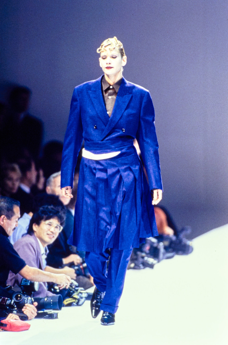 Comme Des Garcons fashion show for Spring/Summer 1995