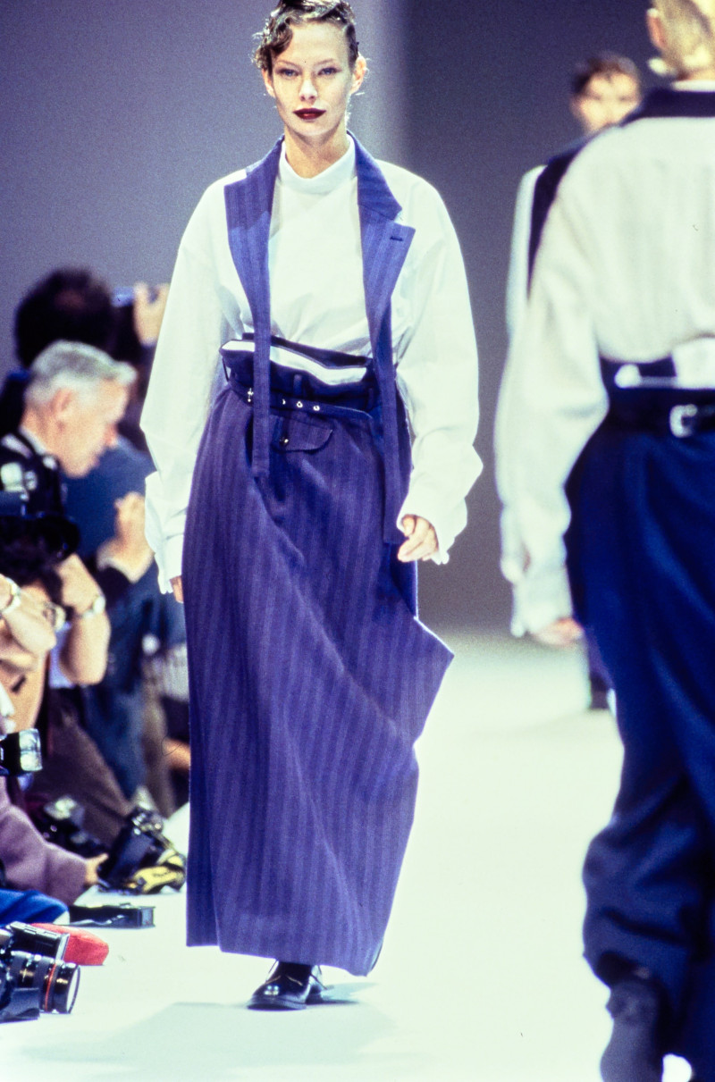 Comme Des Garcons fashion show for Spring/Summer 1995