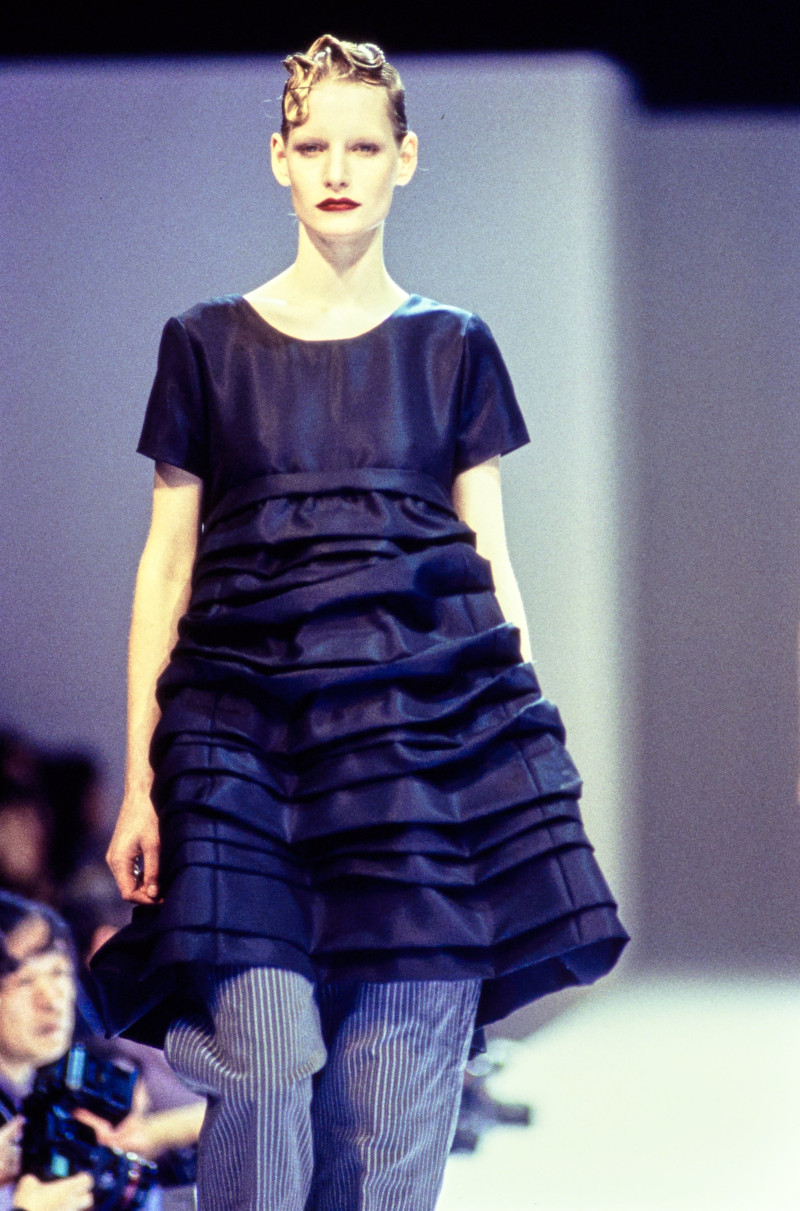 Comme Des Garcons fashion show for Spring/Summer 1995
