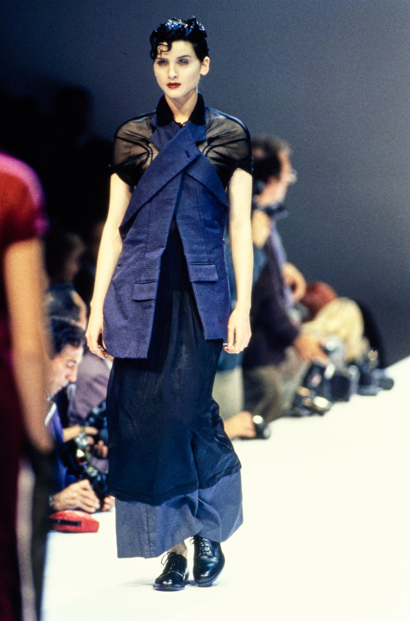 Comme Des Garcons fashion show for Spring/Summer 1995