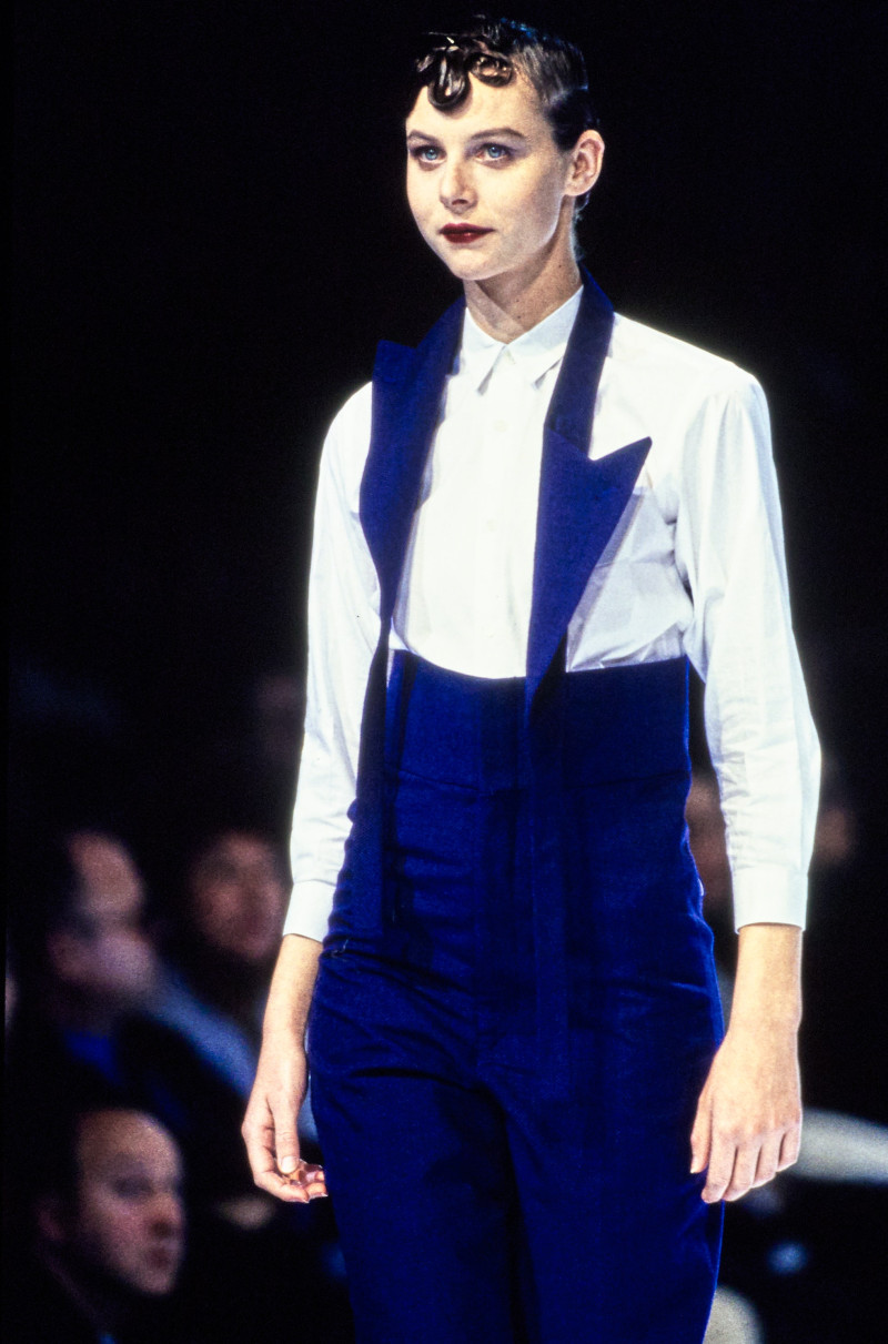 Comme Des Garcons fashion show for Spring/Summer 1995