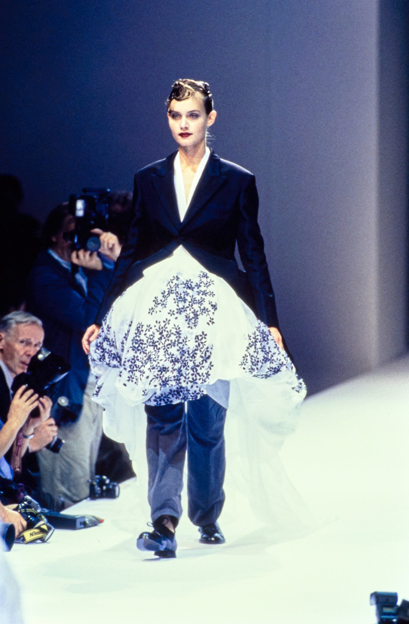 Comme Des Garcons fashion show for Spring/Summer 1995