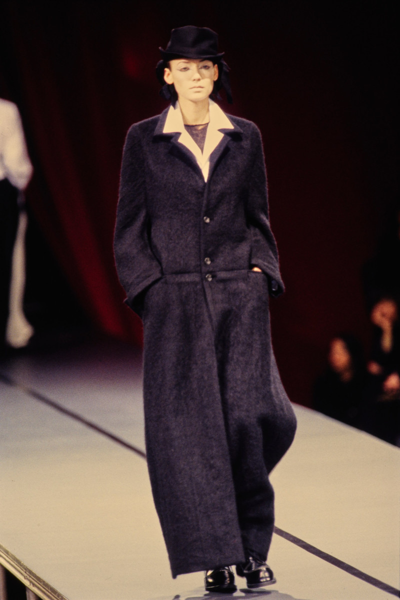 Yohji Yamamoto fashion show for Autumn/Winter 1995