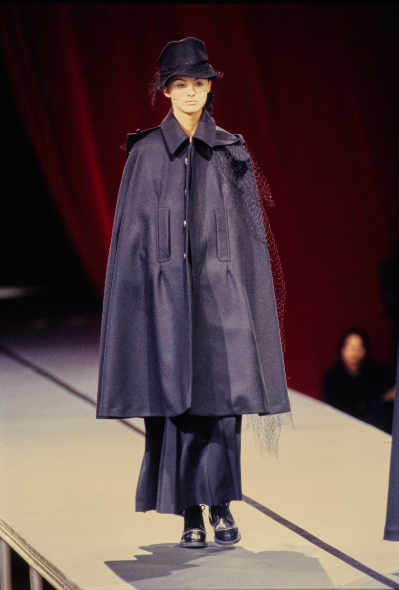 Trish Goff featured in  the Yohji Yamamoto fashion show for Autumn/Winter 1995